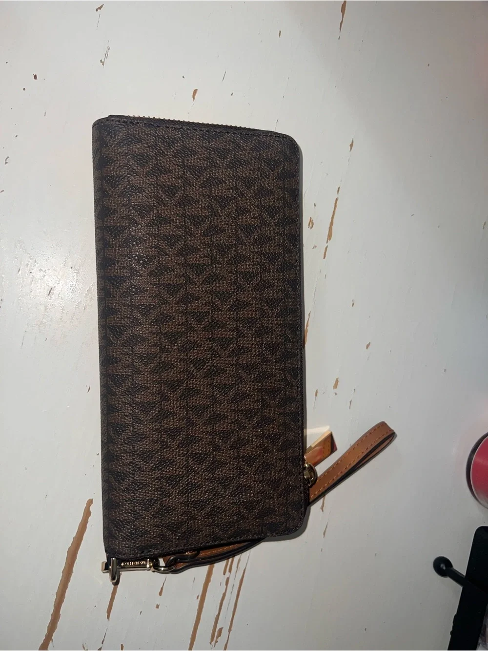 Michael Kors Brown and Gold Signature Zip Wristlet